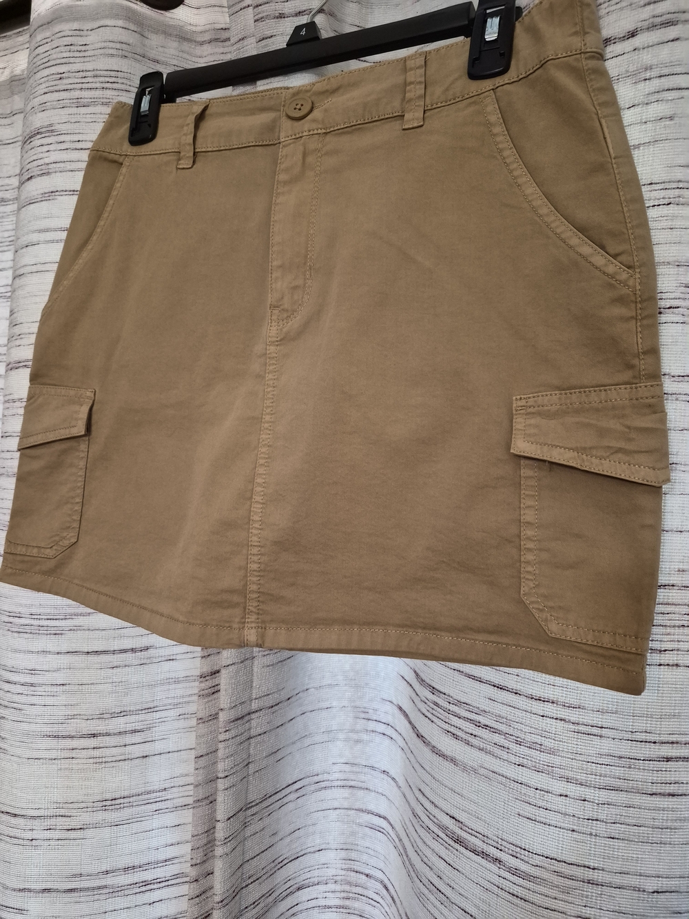 Everyday Khaki Cargo Mini Skirt Size Small - Picture 4 of 7